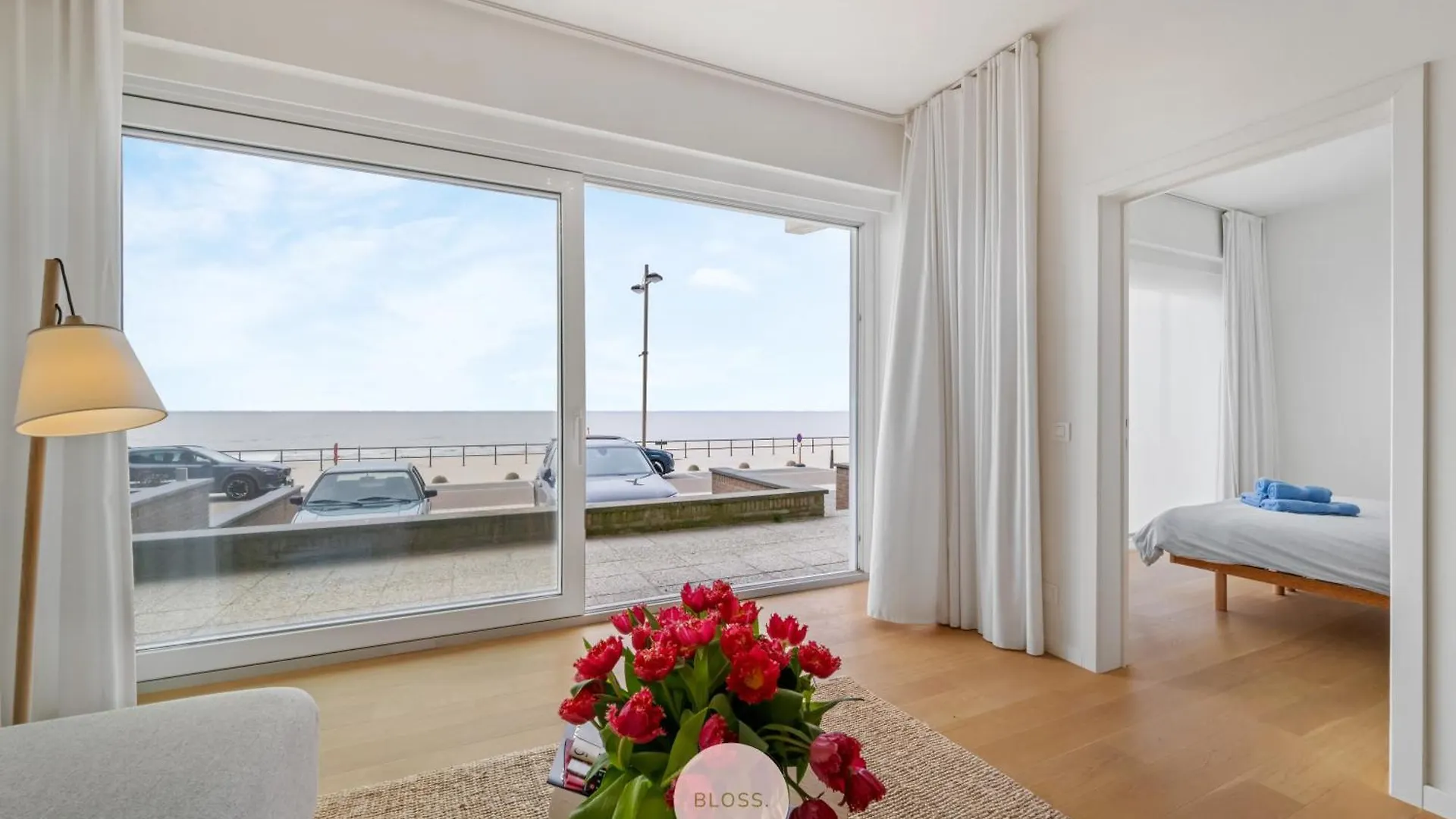 Apartment Osean By Bloss Luxe Appartement Met Frontaal Zeezicht, Binnenzwembad En Parking Middelkerke